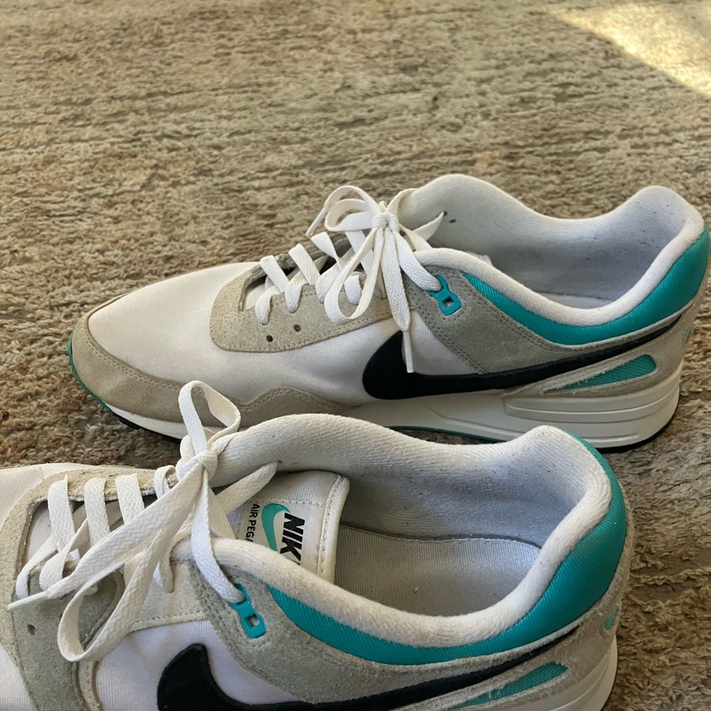 Nike Air Pegasus 89 White Sneakers - Picture 3 of 10
